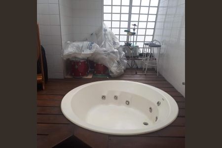 Casa à venda com 3 quartos, 271m² em Brooklin, São Paulo