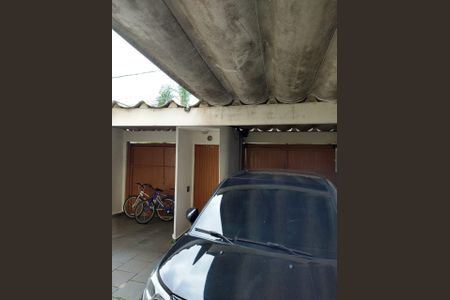 Casa à venda com 271m², 3 quartos e 3 vagas