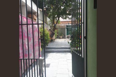 Casa à venda com 271m², 3 quartos e 3 vagas