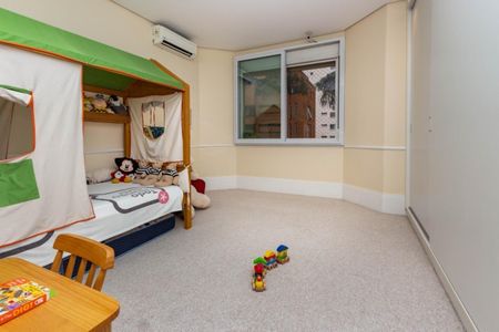 Apartamento à venda com 2 quartos, 395m² em Vila Nova Conceição, São Paulo