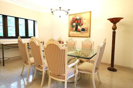 Apartamento à venda com 234m², 4 quartos e 4 vagas