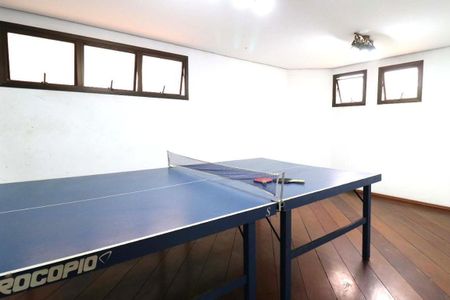 Apartamento à venda com 234m², 4 quartos e 4 vagas