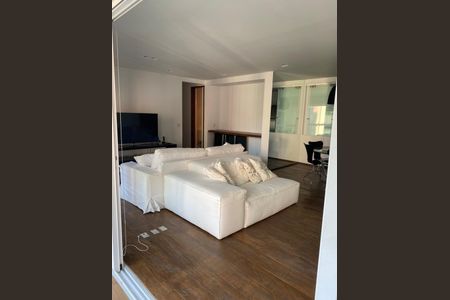 Apartamento à venda com 2 quartos, 125m² em Vila Olímpia, São Paulo
