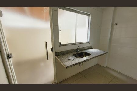 Apartamento à venda com 2 quartos, 50m² em Arvoredo, Contagem