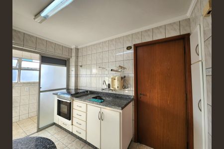 Apartamento para alugar com 107m², 2 quartos e 1 vagaCozinha
