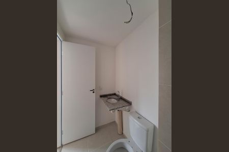 Apartamento à venda com 37m², 2 quartos e sem vaga Apartamento à venda com 37m², 2 quartos e sem vagaBanheiro
