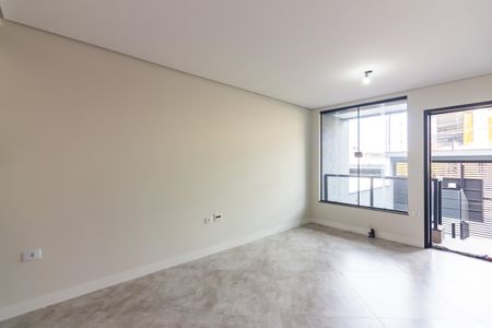 Sala  de casa à venda com 3 quartos, 215m² em Jardim das Flores, Osasco