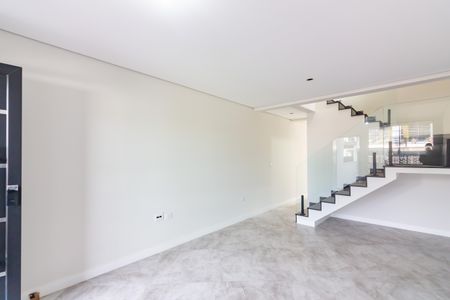 Sala  de casa à venda com 3 quartos, 215m² em Jardim das Flores, Osasco
