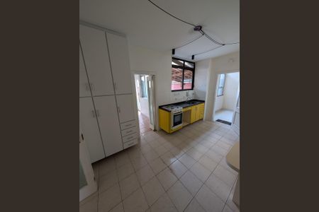 Cozinha de apartamento à venda com 2 quartos, 148m² em Paraíso, São Paulo