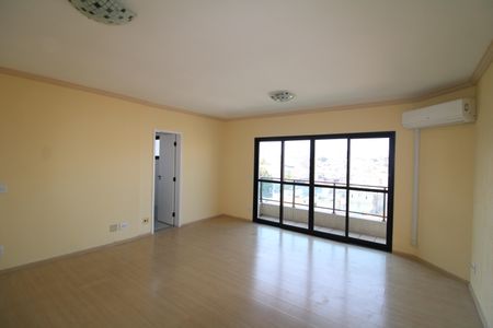 Apartamento para alugar com 129m², 3 quartos e 3 vagasSala