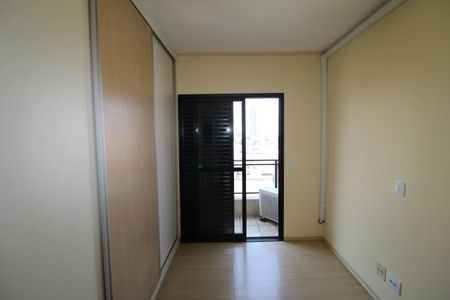 Apartamento para alugar com 129m², 3 quartos e 3 vagasQuarto 2