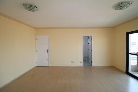Apartamento para alugar com 129m², 3 quartos e 3 vagasSala