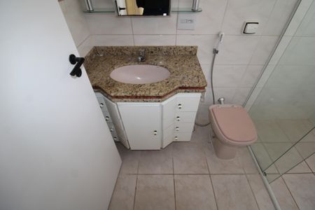 Apartamento para alugar com 129m², 3 quartos e 3 vagasBanheiro Social