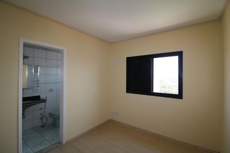 Apartamento para alugar com 129m², 3 quartos e 3 vagasSuíte