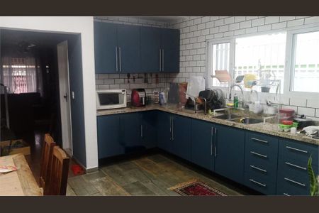 Casa à venda com 3 quartos, 142m² em Campo Grande, São Paulo