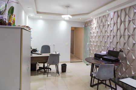 Casa à venda com 212m², 3 quartos e 8 vagasSala 2