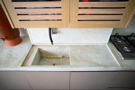 Apartamento à venda com 73m², 3 quartos e 1 vagaÁrea de Serviço