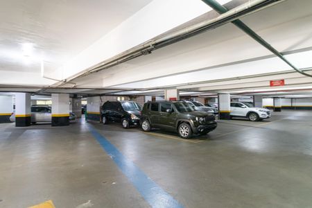 Apartamento à venda com 244m², 4 quartos e 4 vagasGaragem