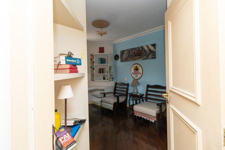 Apartamento à venda com 244m², 4 quartos e 4 vagasQuarto 2