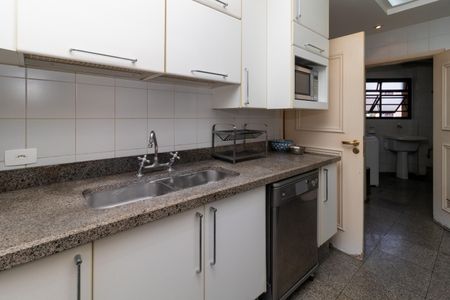 Apartamento à venda com 244m², 4 quartos e 4 vagasCozinha