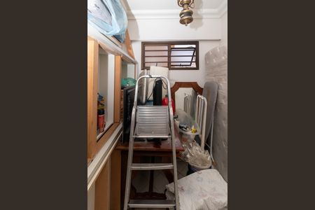 Apartamento à venda com 244m², 4 quartos e 4 vagasQuarto de Serviço