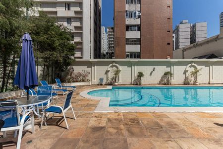 Apartamento à venda com 315m², 4 quartos e 5 vagasPiscina