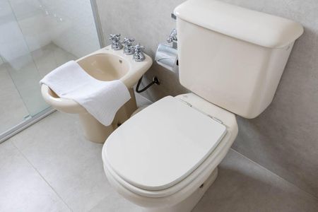 Apartamento à venda com 315m², 4 quartos e 5 vagasBanheiro 2 - Suíte