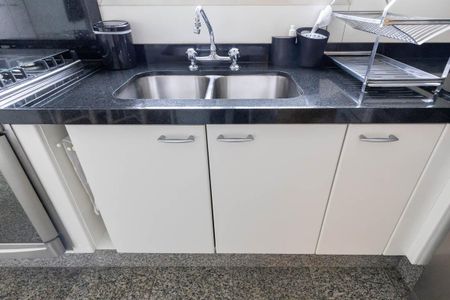 Apartamento à venda com 315m², 4 quartos e 5 vagasCozinha