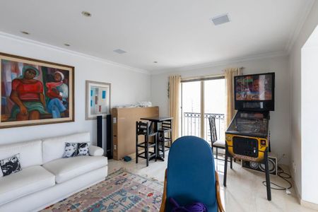 Apartamento à venda com 315m², 4 quartos e 5 vagasSala