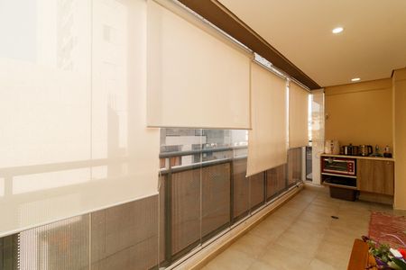 Apartamento à venda com 78m², 2 quartos e 1 vaga Apartamento à venda com 78m², 2 quartos e 1 vagaVaranda da Sala