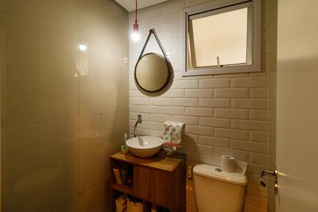 Apartamento à venda com 78m², 2 quartos e 1 vaga Apartamento à venda com 78m², 2 quartos e 1 vagaBanheiro