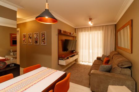 Sala de apartamento para alugar com 2 quartos, 78m² em Vila Gustavo, São Paulo