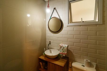 Apartamento à venda com 78m², 2 quartos e 1 vaga Apartamento à venda com 78m², 2 quartos e 1 vagaBanheiro