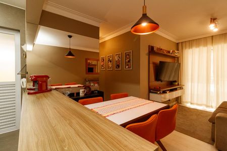 Apartamento à venda com 78m², 2 quartos e 1 vaga Apartamento à venda com 78m², 2 quartos e 1 vagaSala