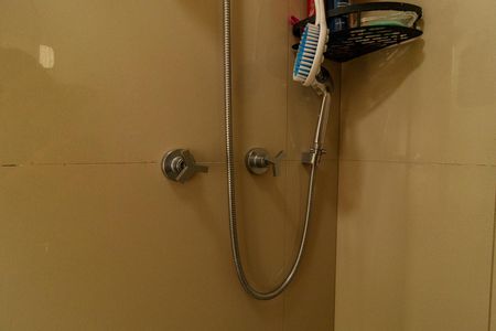 Apartamento à venda com 78m², 2 quartos e 1 vaga Apartamento à venda com 78m², 2 quartos e 1 vagaBanheiro da Suíte