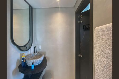 Studio à venda com 27m², 1 quarto e 1 vaga Studio à venda com 27m², 1 quarto e 1 vagaBanheiro
