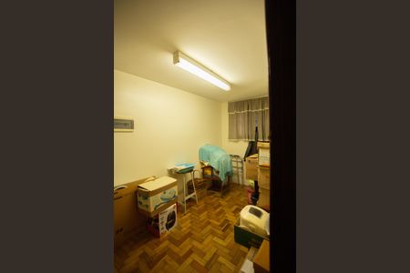 Casa à venda com 660m², 4 quartos e 4 vagasDespensa