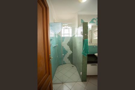 Casa à venda com 660m², 4 quartos e 4 vagasBanheiro da Suíte 4