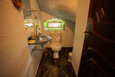 Casa à venda com 660m², 4 quartos e 4 vagasLavabo