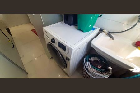 Apartamento à venda com 52m², 2 quartos e 1 vaga Apartamento à venda com 52m², 2 quartos e 1 vagaÁrea de Serviço