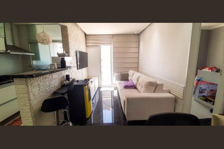 Sala de apartamento à venda com 2 quartos, 52m² em Bussocaba, Osasco