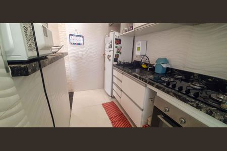 Apartamento à venda com 52m², 2 quartos e 1 vaga Apartamento à venda com 52m², 2 quartos e 1 vagaCozinha