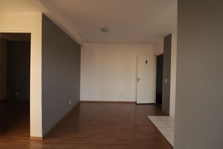 Sala de apartamento para alugar com 2 quartos, 50m² em Vila Nambi, Jundiaí