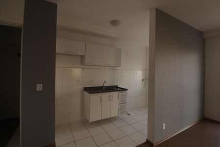 Sala de apartamento para alugar com 2 quartos, 50m² em Vila Nambi, Jundiaí