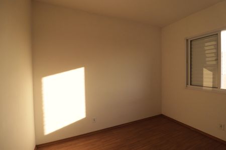 Quarto 1 de apartamento para alugar com 2 quartos, 50m² em Vila Nambi, Jundiaí