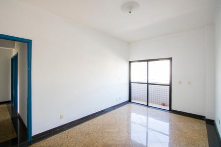 Sala de apartamento para alugar com 3 quartos, 90m² em Vila Dora, Santo André