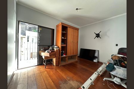 Casa à venda com 210m², 4 quartos e 4 vagas Casa à venda com 210m², 4 quartos e 4 vagasQuarto 2