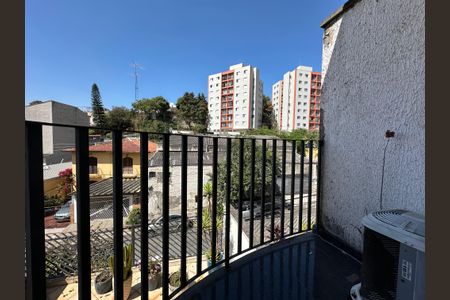 Casa à venda com 210m², 4 quartos e 4 vagas Casa à venda com 210m², 4 quartos e 4 vagasVaranda Suíte 1