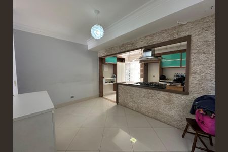 Casa à venda com 210m², 4 quartos e 4 vagas Casa à venda com 210m², 4 quartos e 4 vagasSala de Jantar