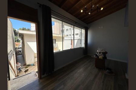 Casa à venda com 210m², 4 quartos e 4 vagas Casa à venda com 210m², 4 quartos e 4 vagasSuíte 2